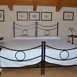Bed & Breakfast Spring 4*