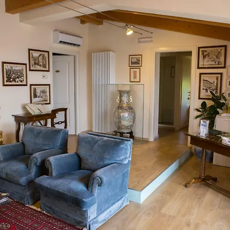 Spring Bed and breakfast