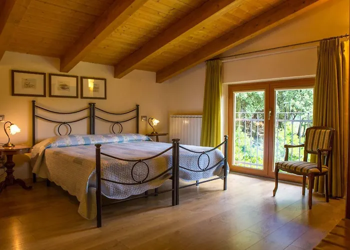 Spring Bed and breakfast 4*